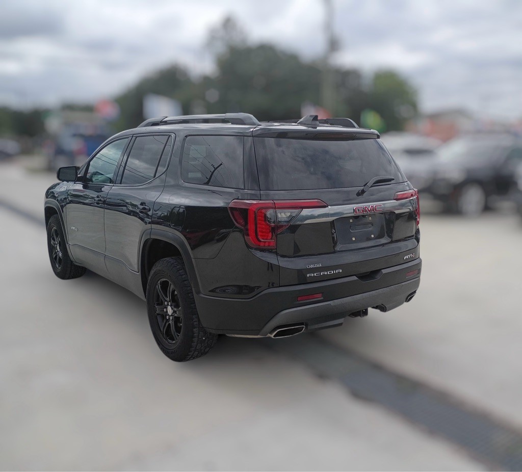 2020 GMC Acadia Image 9