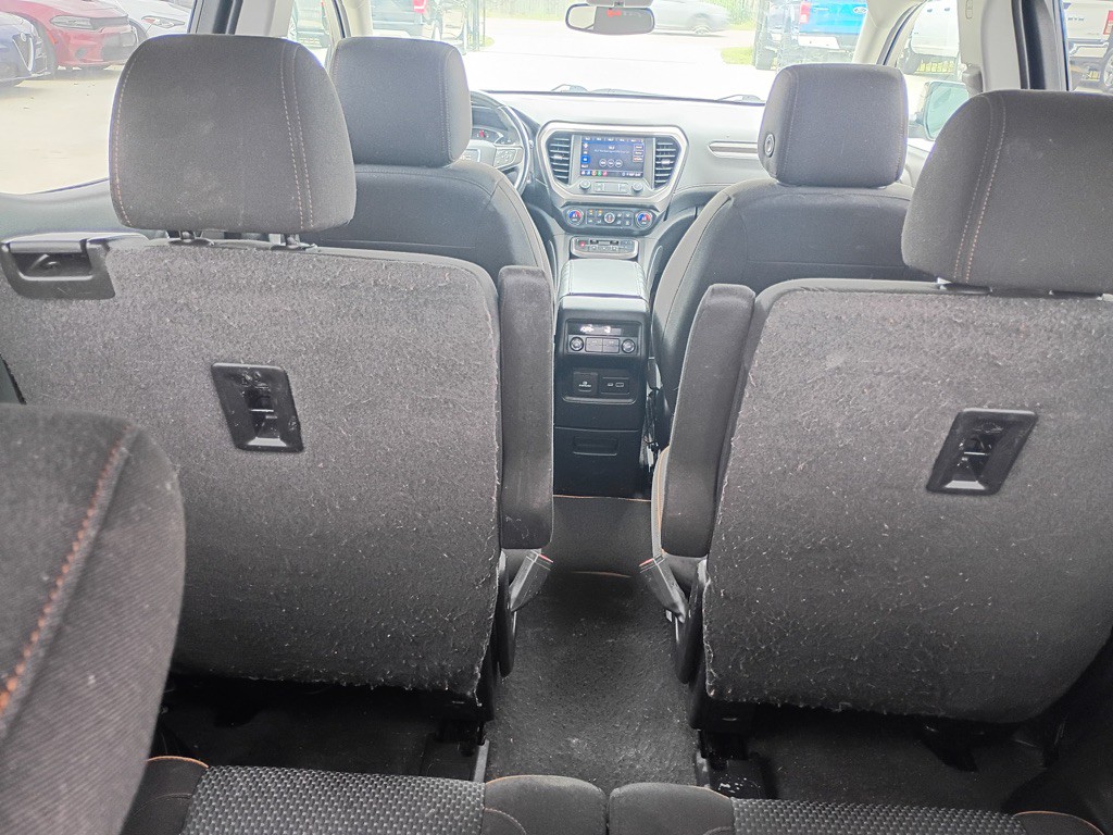 2020 GMC Acadia Image 16