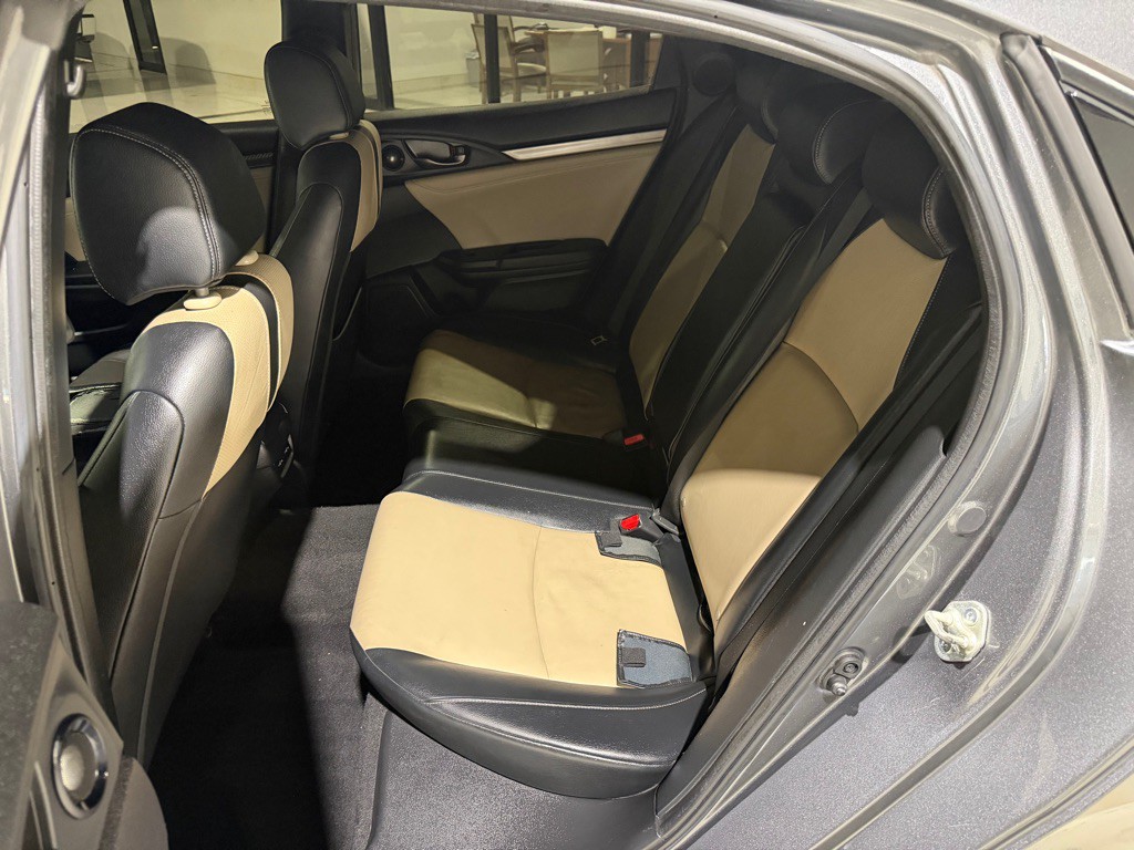 2018 Honda Civic Image 15