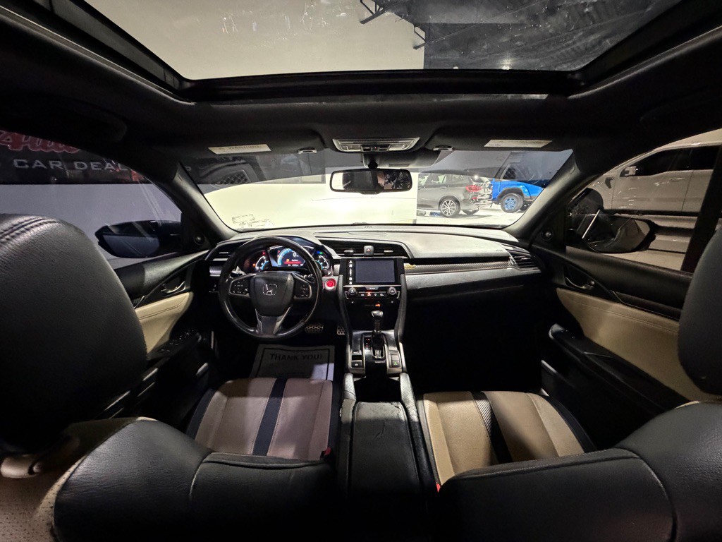 2018 Honda Civic Image 25