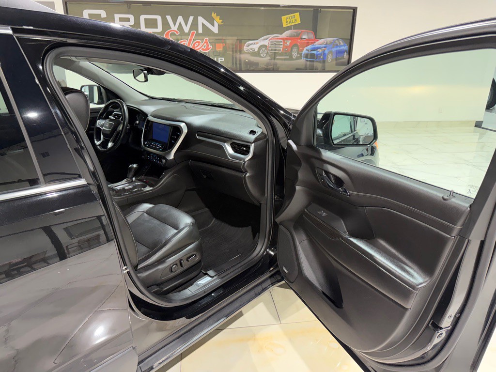 2019 GMC Acadia Image 18