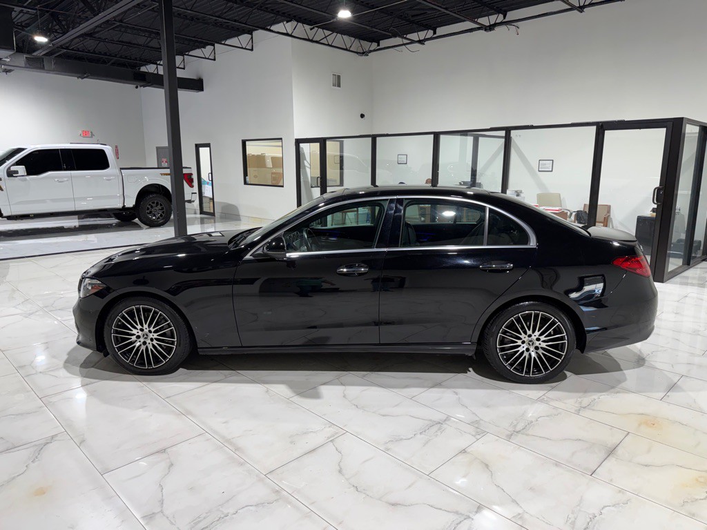 2024 Mercedes-Benz C-Class Image 9