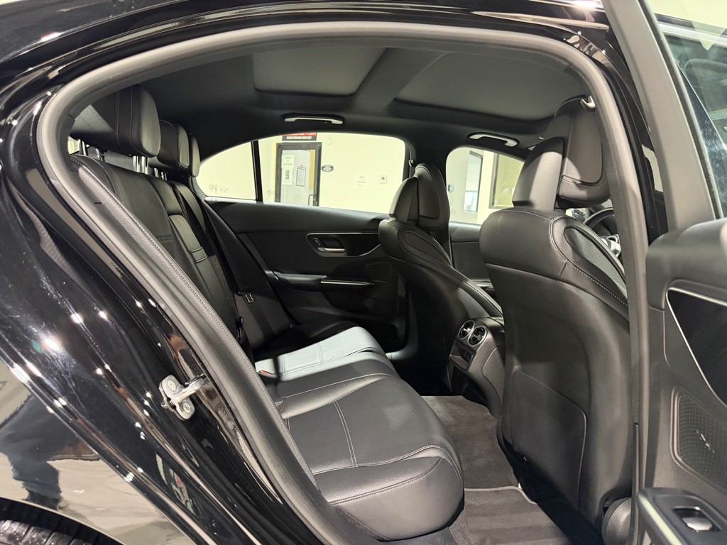 2024 Mercedes-Benz C-Class Image 17