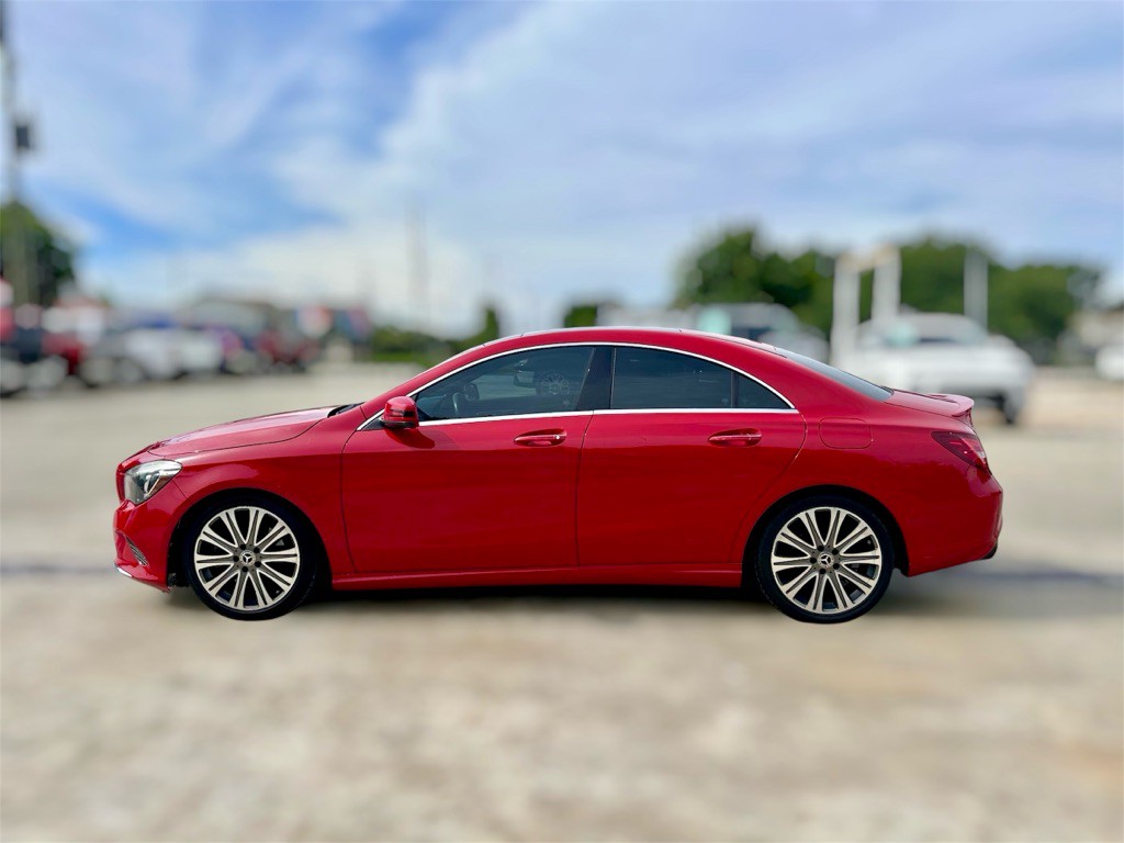 2018 Mercedes-Benz CLA-Class Image 13