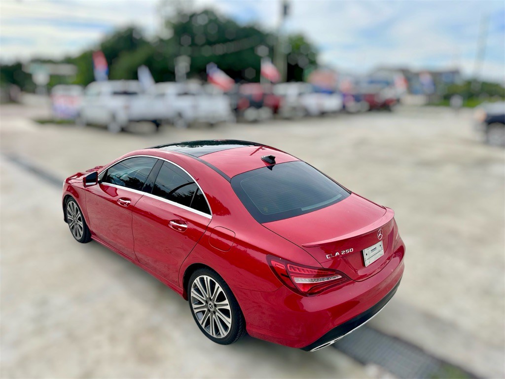 2018 Mercedes-Benz CLA-Class Image 14
