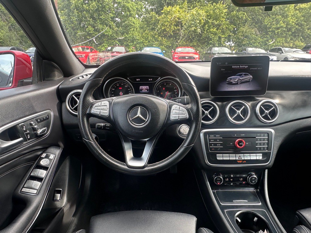2018 Mercedes-Benz CLA-Class Image 24
