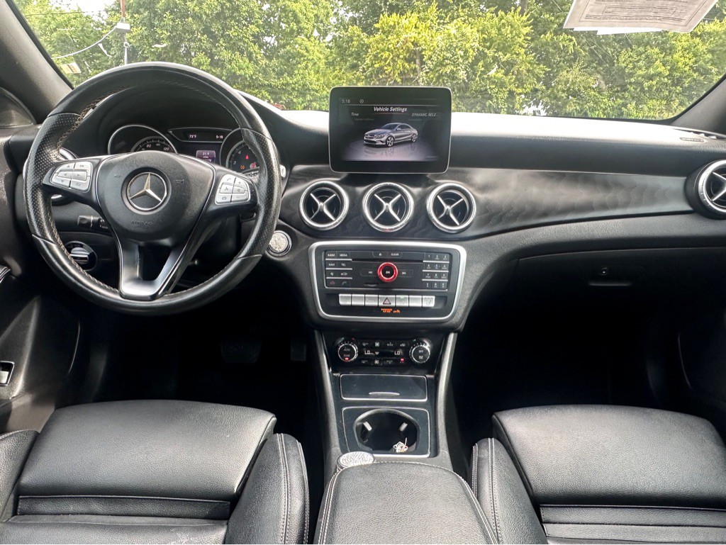 2018 Mercedes-Benz CLA-Class Image 22