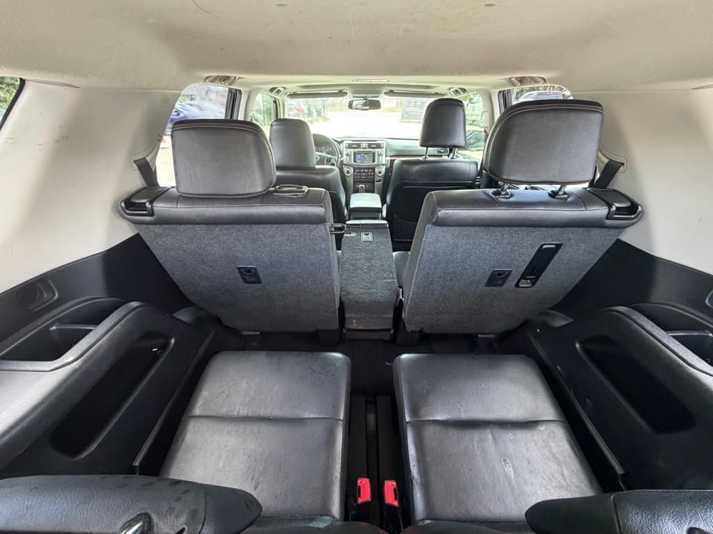 2016 Toyota 4Runner Image 22