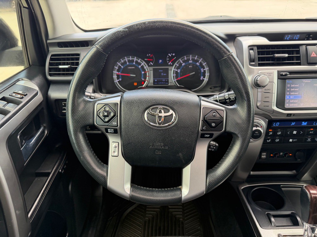 2016 Toyota 4Runner Image 30