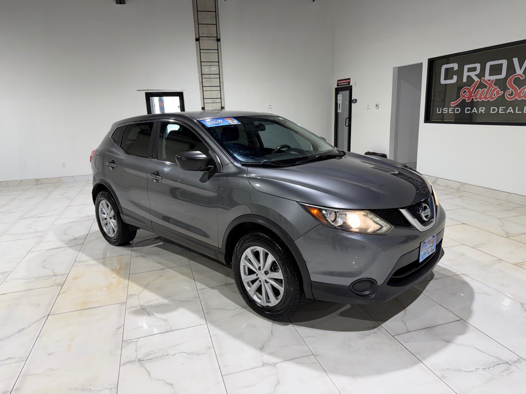 2017 Nissan Rogue Image 3