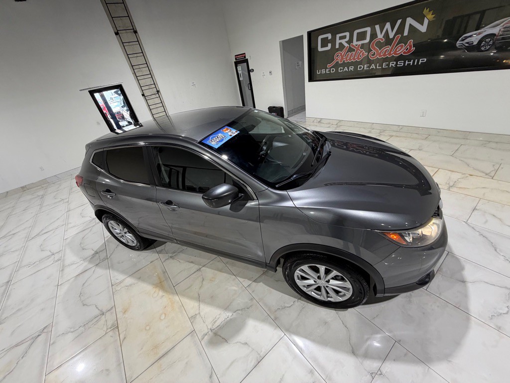 2017 Nissan Rogue Image 6