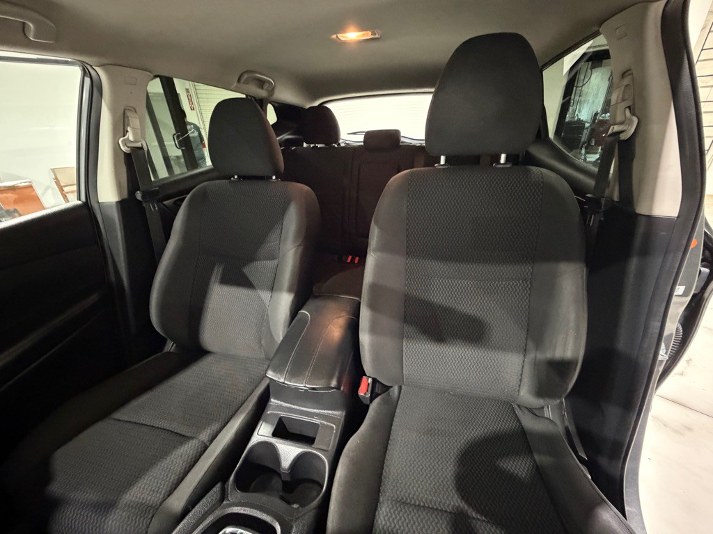 2017 Nissan Rogue Image 23