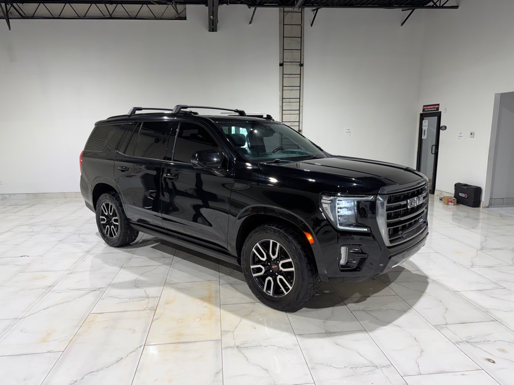2021 GMC Yukon Image 3