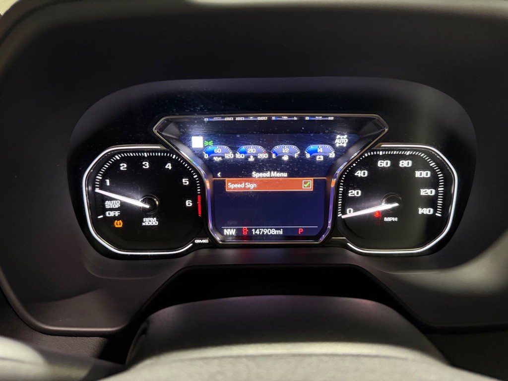 2021 GMC Yukon Image 27