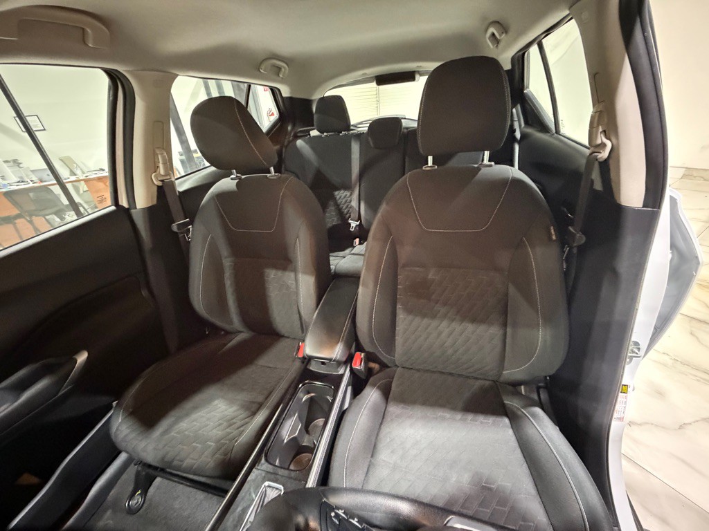 2022 Nissan Kicks Image 19