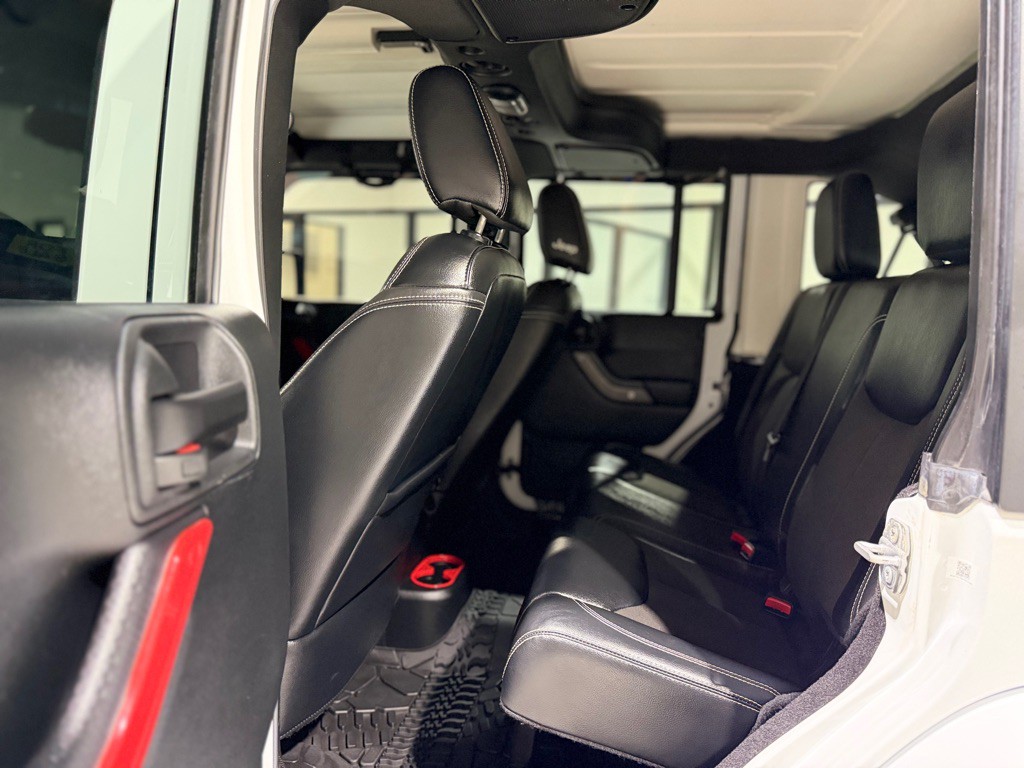 2017 Jeep Wrangler Unlimited Image 12