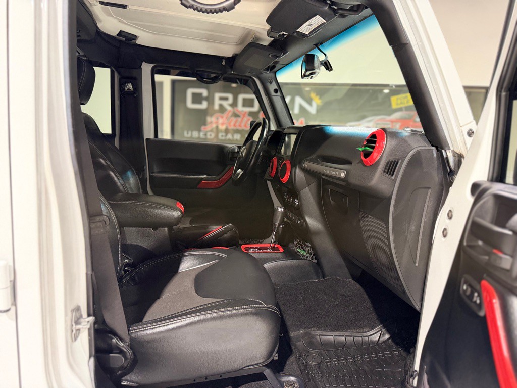 2017 Jeep Wrangler Unlimited Image 14