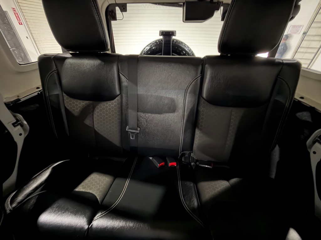 2017 Jeep Wrangler Unlimited Image 16