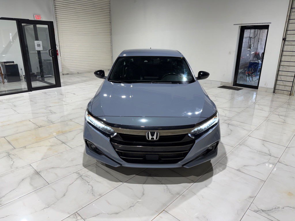 2022 Honda Accord Image 2