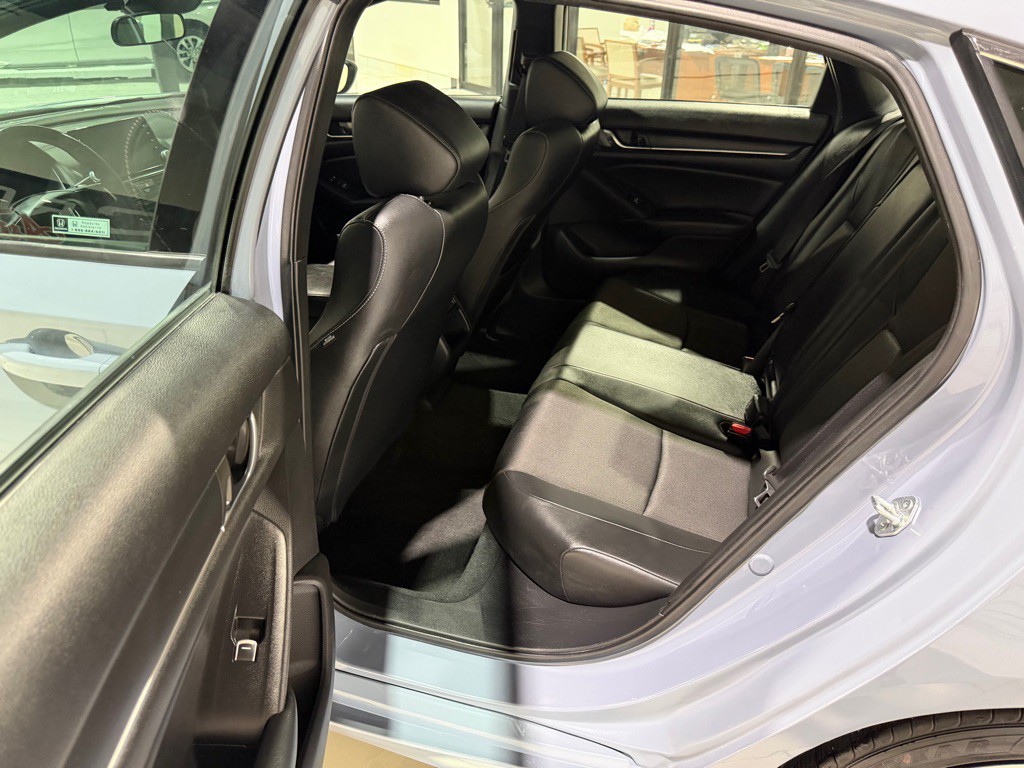 2022 Honda Accord Image 13