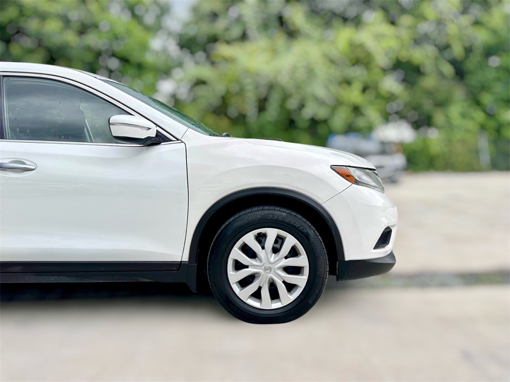 2015 Nissan Rogue Image 19
