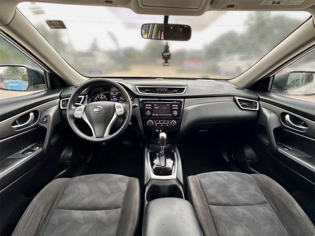 2015 Nissan Rogue Image 31