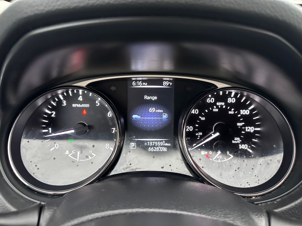 2015 Nissan Rogue Image 34
