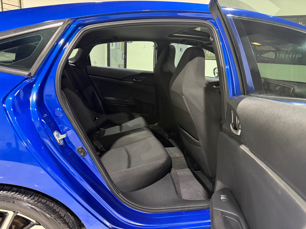2017 Honda Civic Image 14