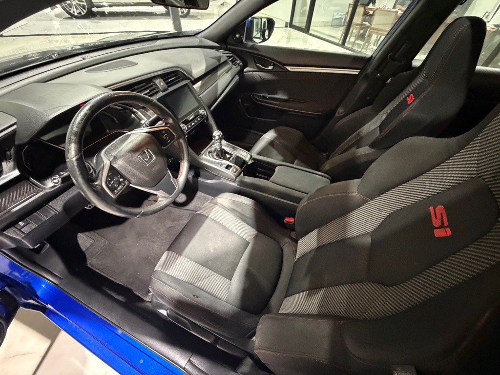 2017 Honda Civic Image 18