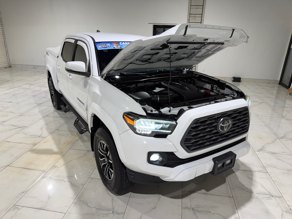 2020 Toyota Tacoma Image 4