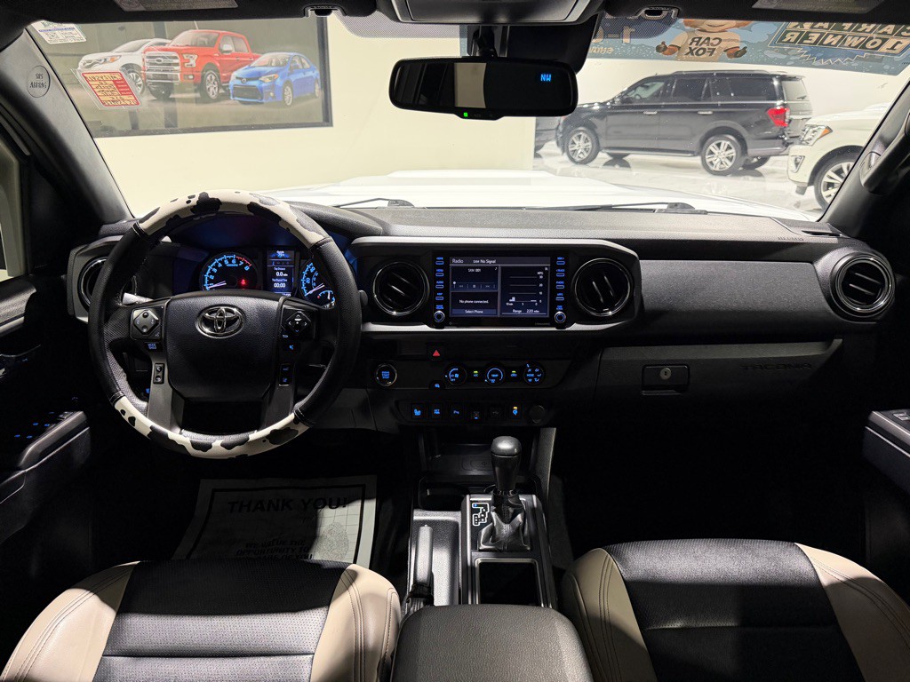 2020 Toyota Tacoma Image 22
