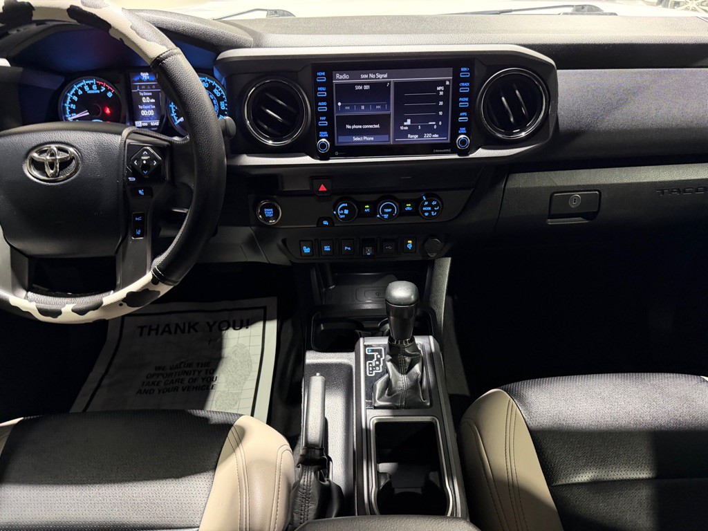 2020 Toyota Tacoma Image 23