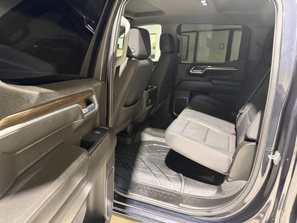 2022 Chevrolet Silverado 1500 Image 12