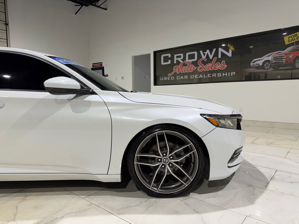 2020 Honda Accord Image 6