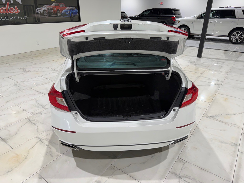 2020 Honda Accord Image 12