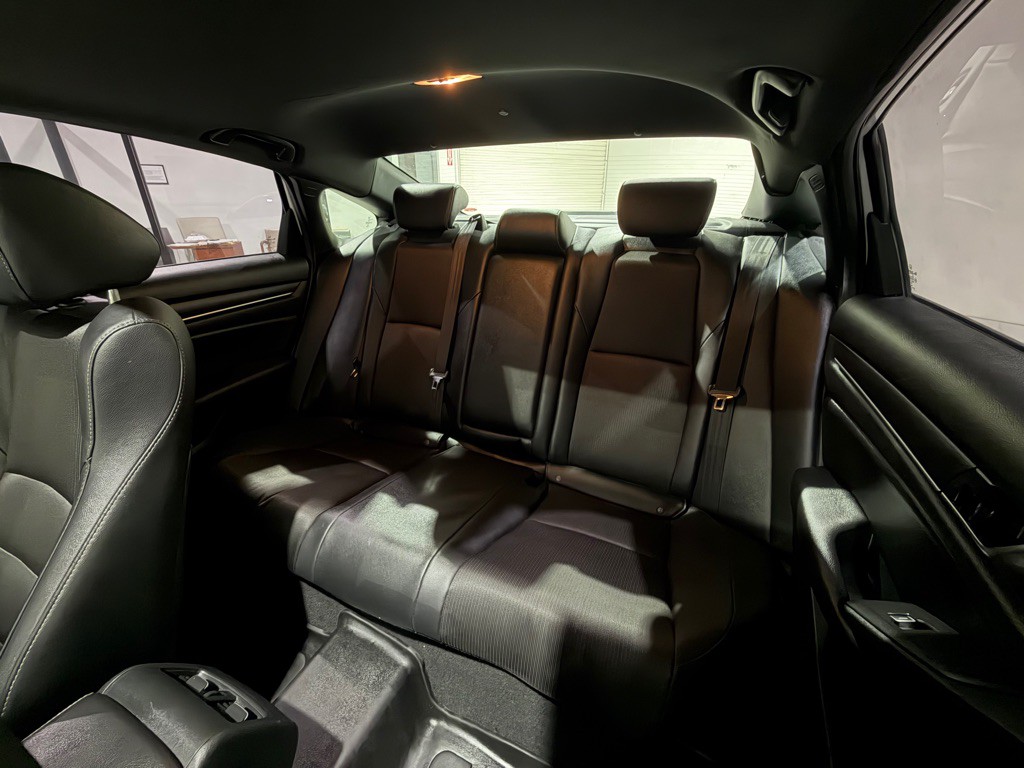 2020 Honda Accord Image 17