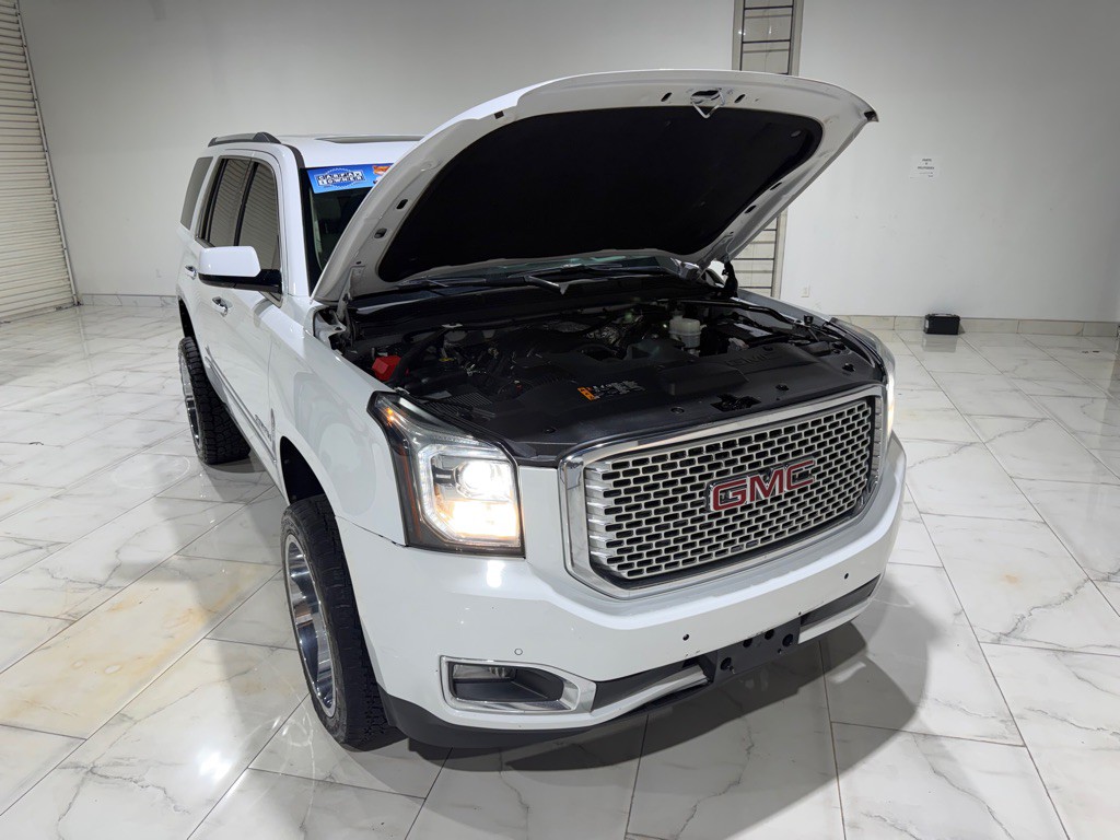 2017 GMC Yukon Image 4