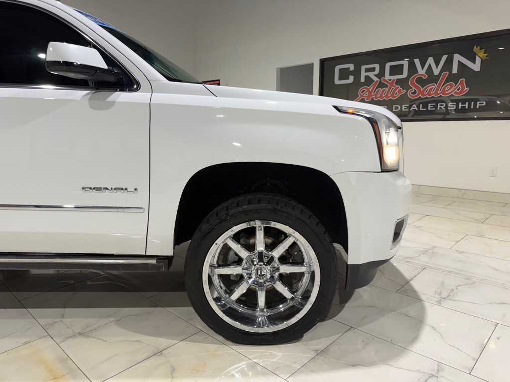 2017 GMC Yukon Image 6