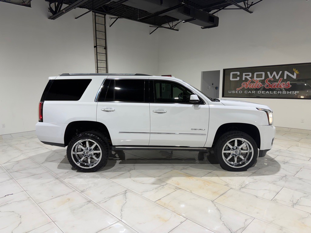 2017 GMC Yukon Image 7