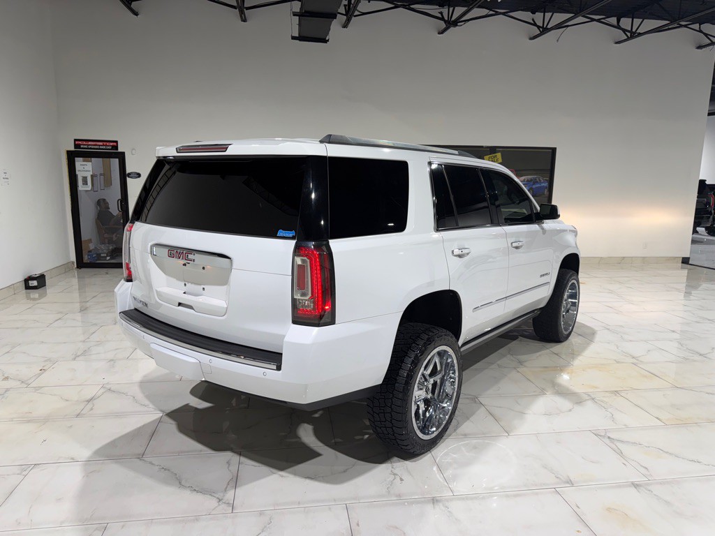 2017 GMC Yukon Image 11