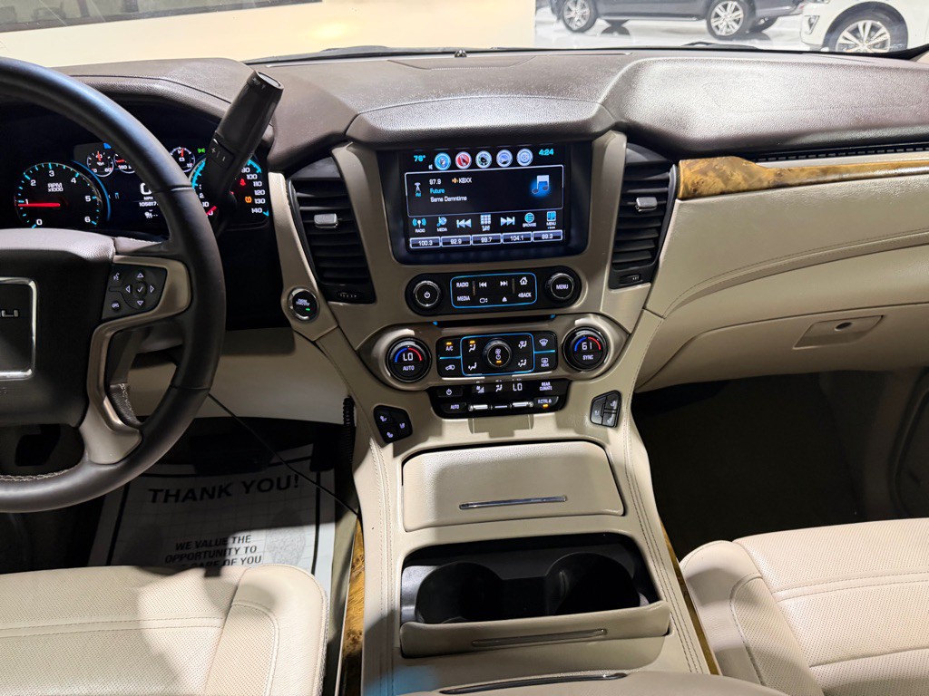 2017 GMC Yukon Image 24