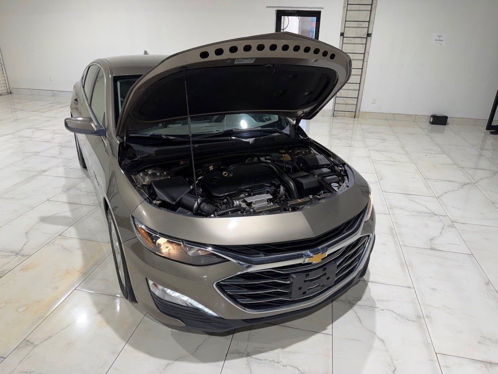 2020 Chevrolet Malibu Image 4