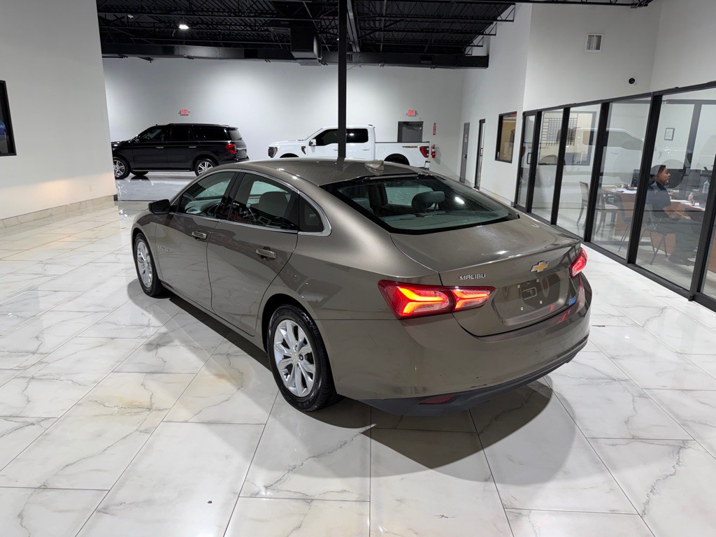 2020 Chevrolet Malibu Image 9