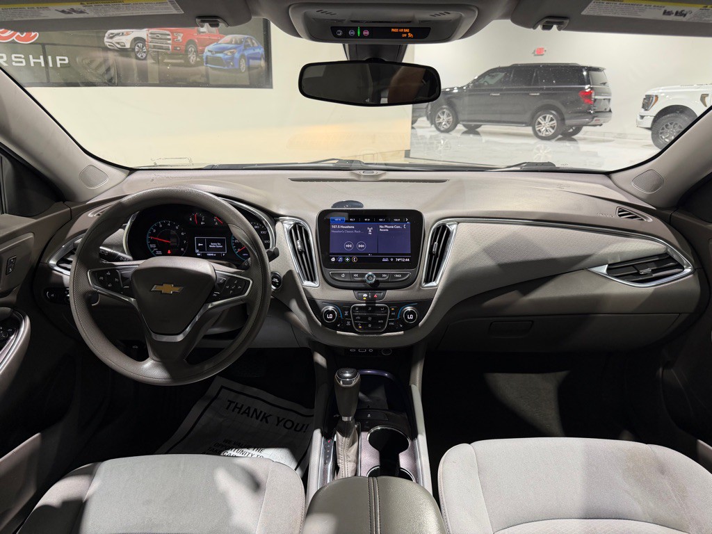 2020 Chevrolet Malibu Image 20