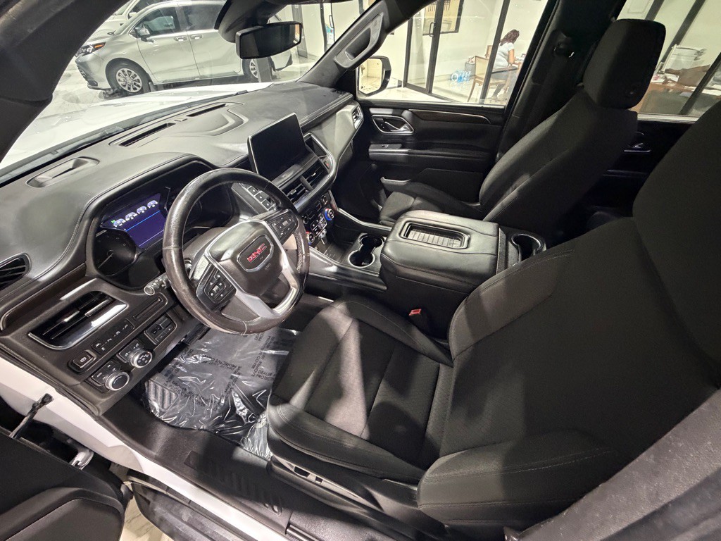 2021 GMC Yukon Image 21