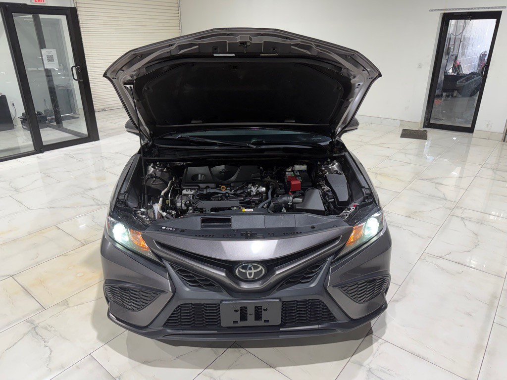 2022 Toyota Camry Image 4