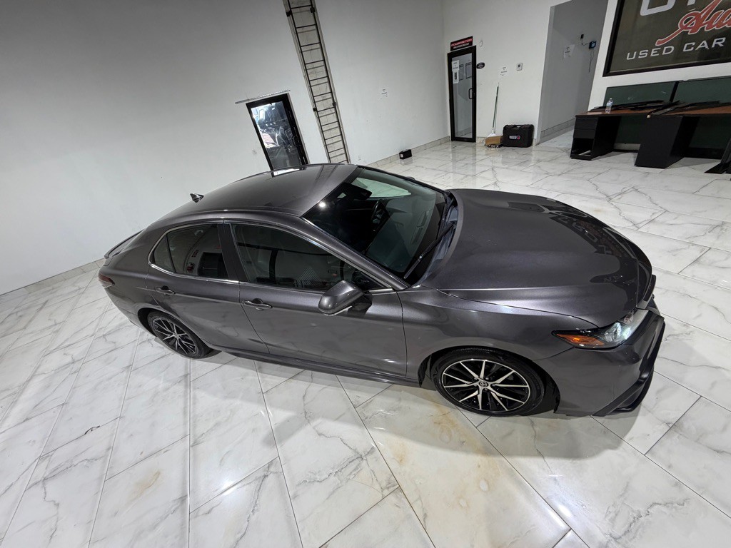2022 Toyota Camry Image 5