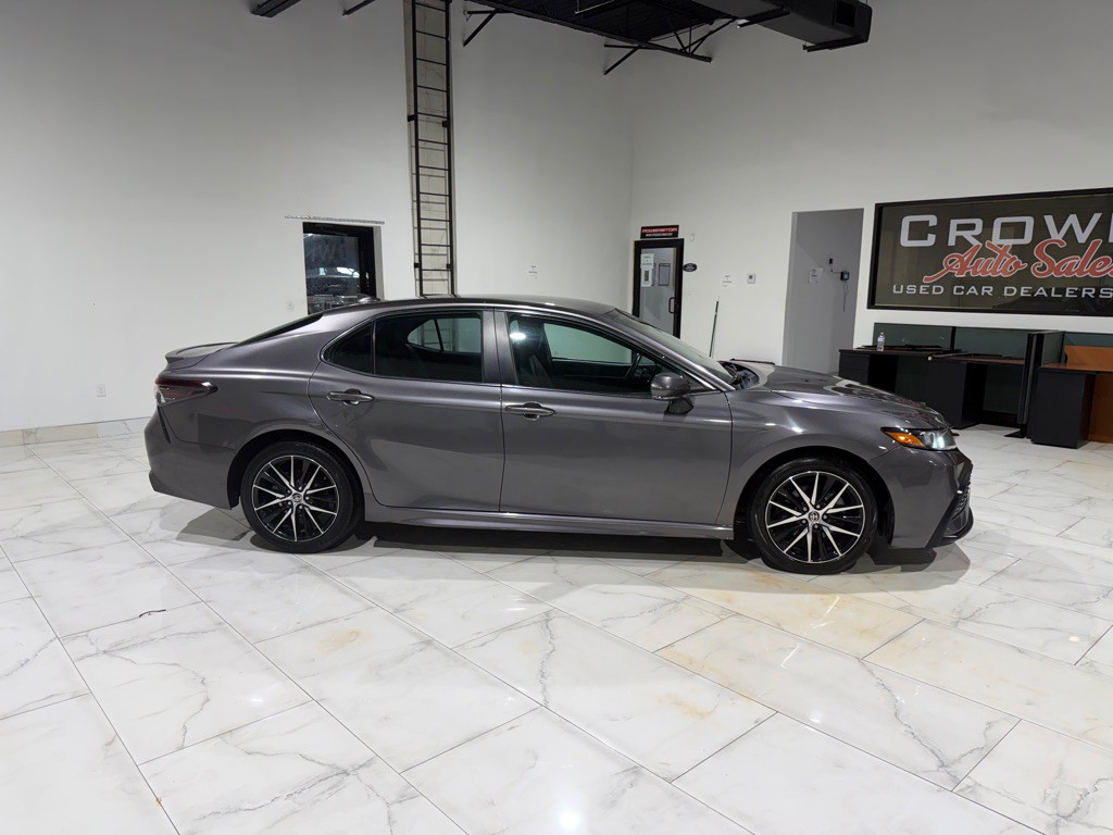 2022 Toyota Camry Image 7