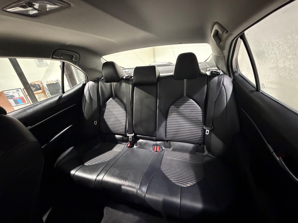 2022 Toyota Camry Image 17