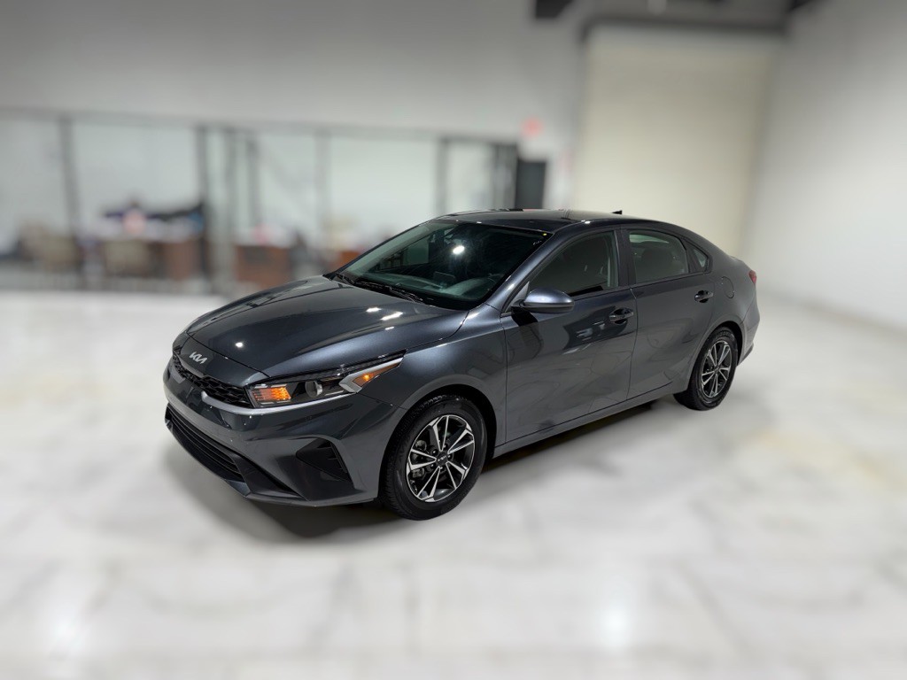 2024 Kia Forte Image 1